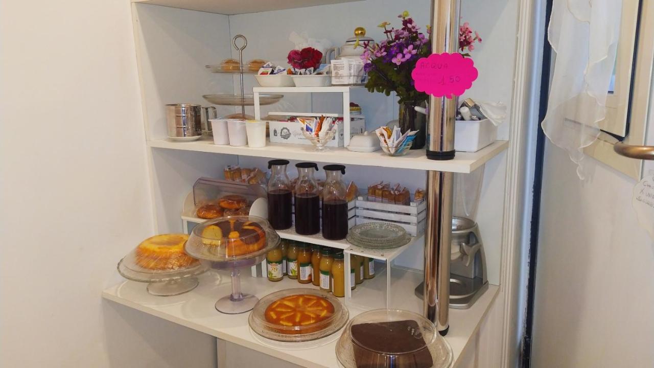 Il Roseto Bed and Breakfast Frosinone Buitenkant foto