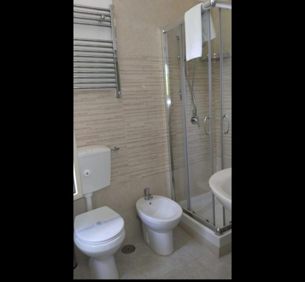 Il Roseto Bed and Breakfast Frosinone Buitenkant foto