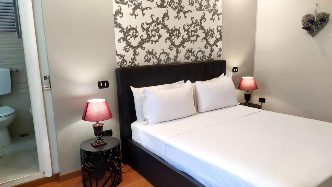 Il Roseto Bed and Breakfast Frosinone Buitenkant foto