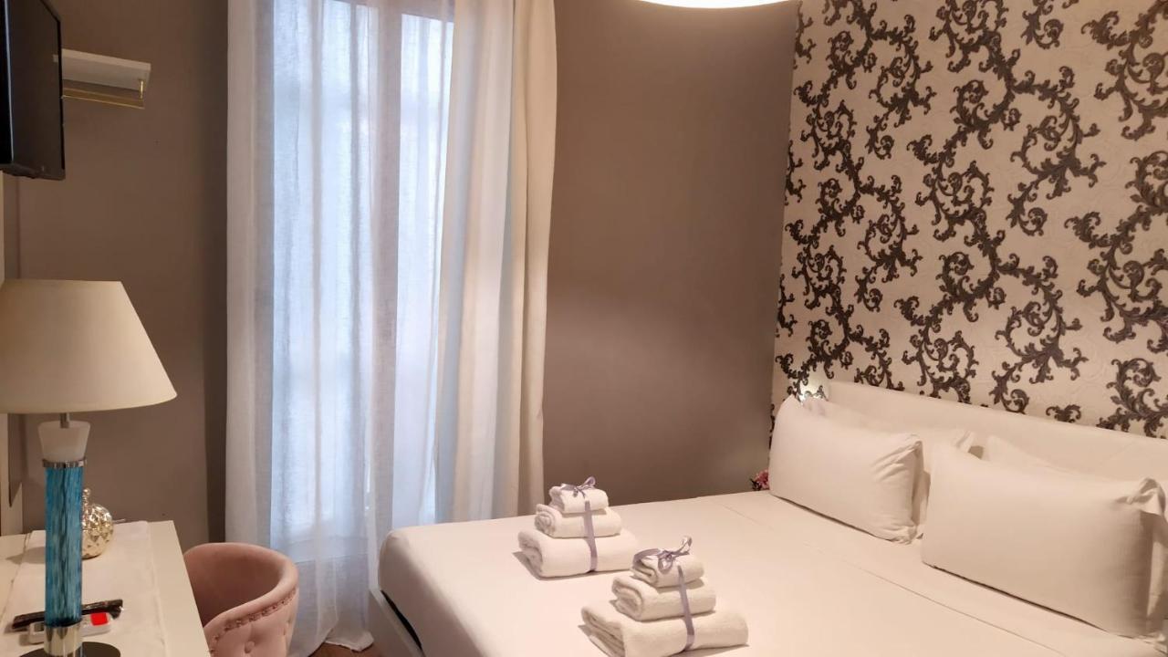 Il Roseto Bed and Breakfast Frosinone Buitenkant foto