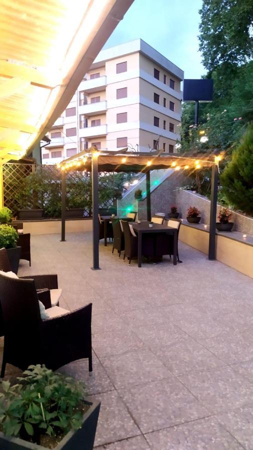 Il Roseto Bed and Breakfast Frosinone Buitenkant foto