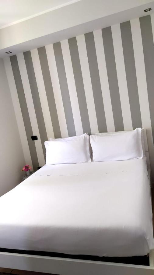 Il Roseto Bed and Breakfast Frosinone Buitenkant foto