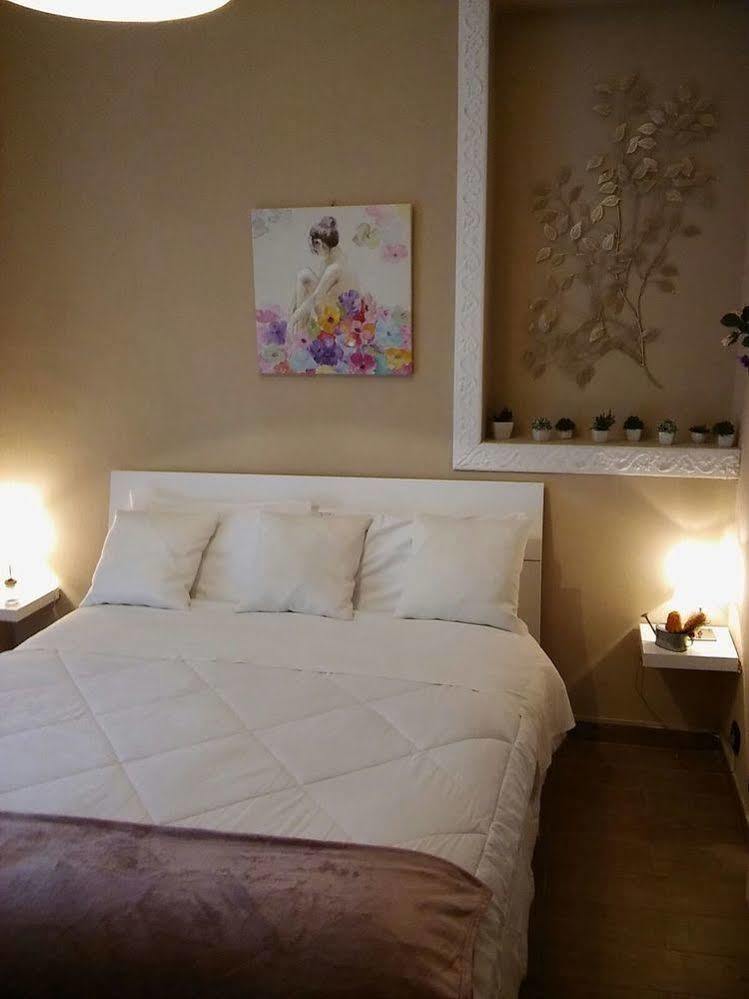 Il Roseto Bed and Breakfast Frosinone Buitenkant foto