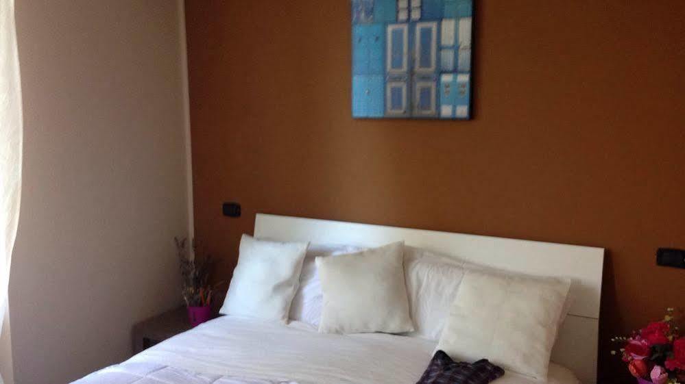 Il Roseto Bed and Breakfast Frosinone Buitenkant foto