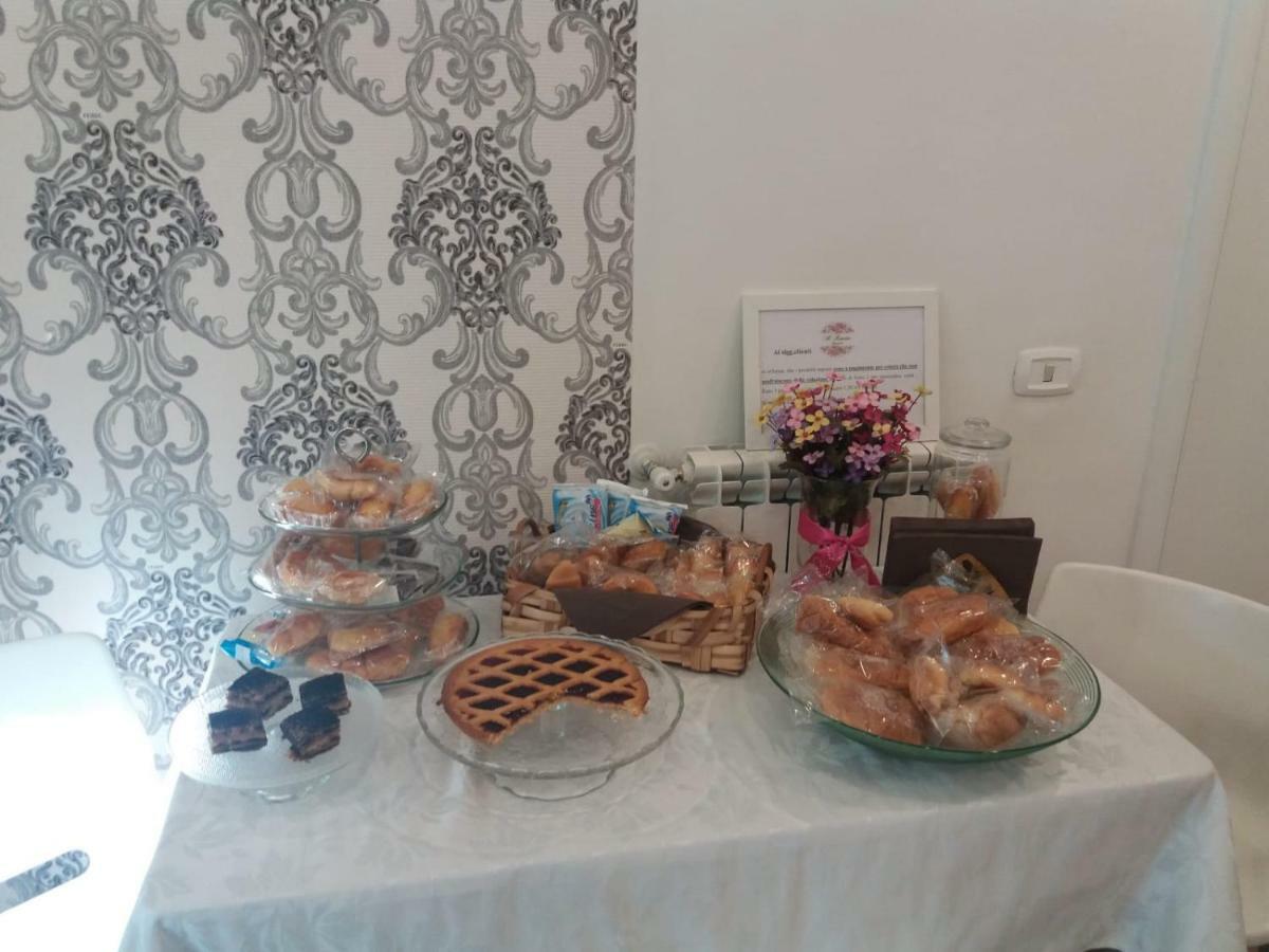 Il Roseto Bed and Breakfast Frosinone Buitenkant foto