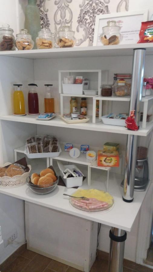 Il Roseto Bed and Breakfast Frosinone Buitenkant foto