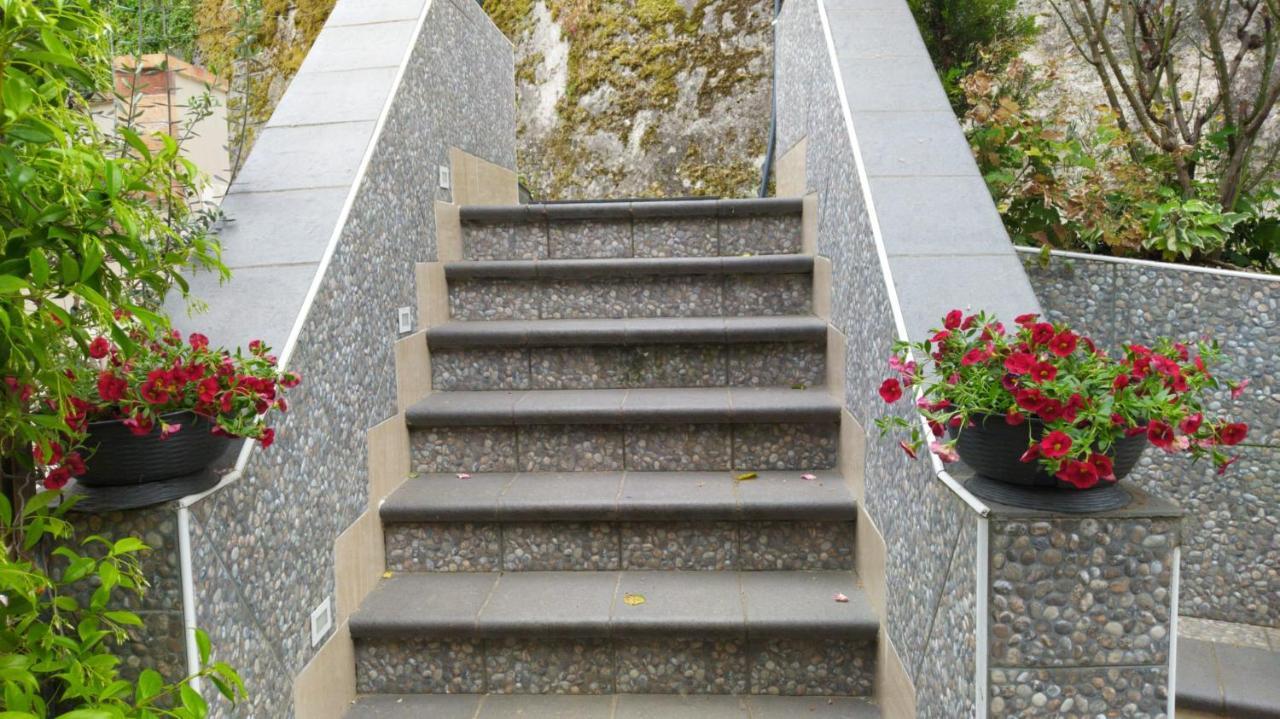 Il Roseto Bed and Breakfast Frosinone Buitenkant foto